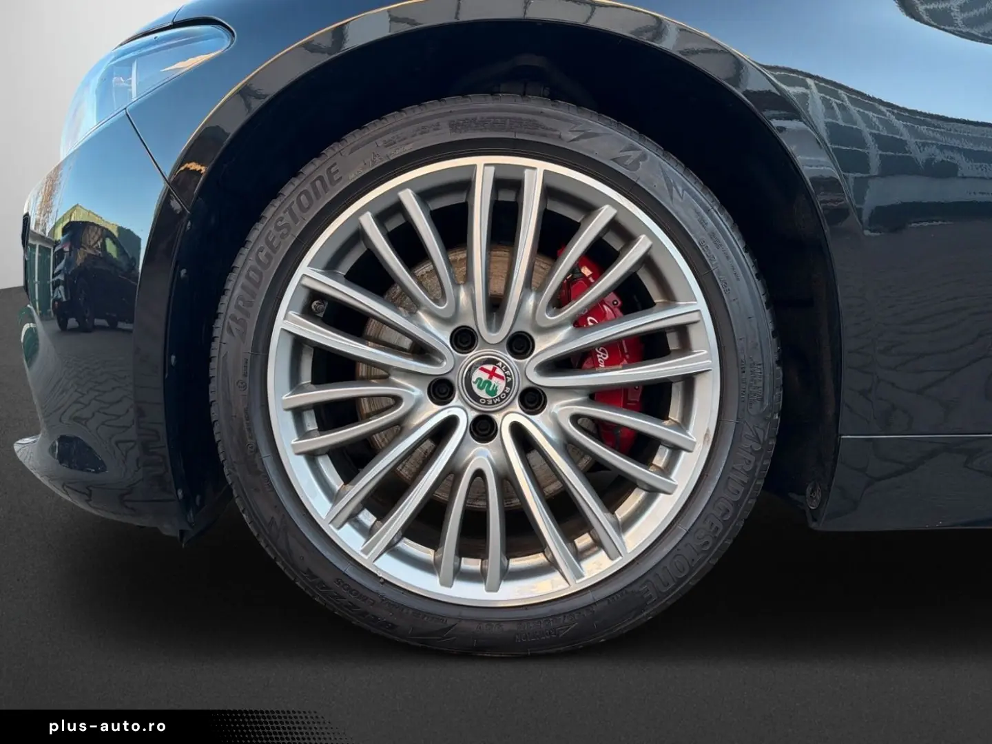 ALFA ROMEO Giulia 2.2 JTDM VELOCE Q4 Kamera LED Sitzheizung