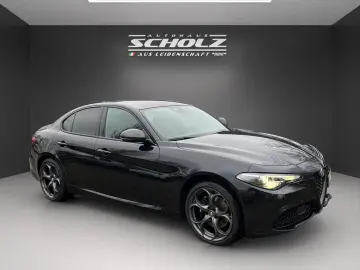 ALFA ROMEO Giulia MY22 Estrema 2.2 Diesel  KAMERA KLIMA