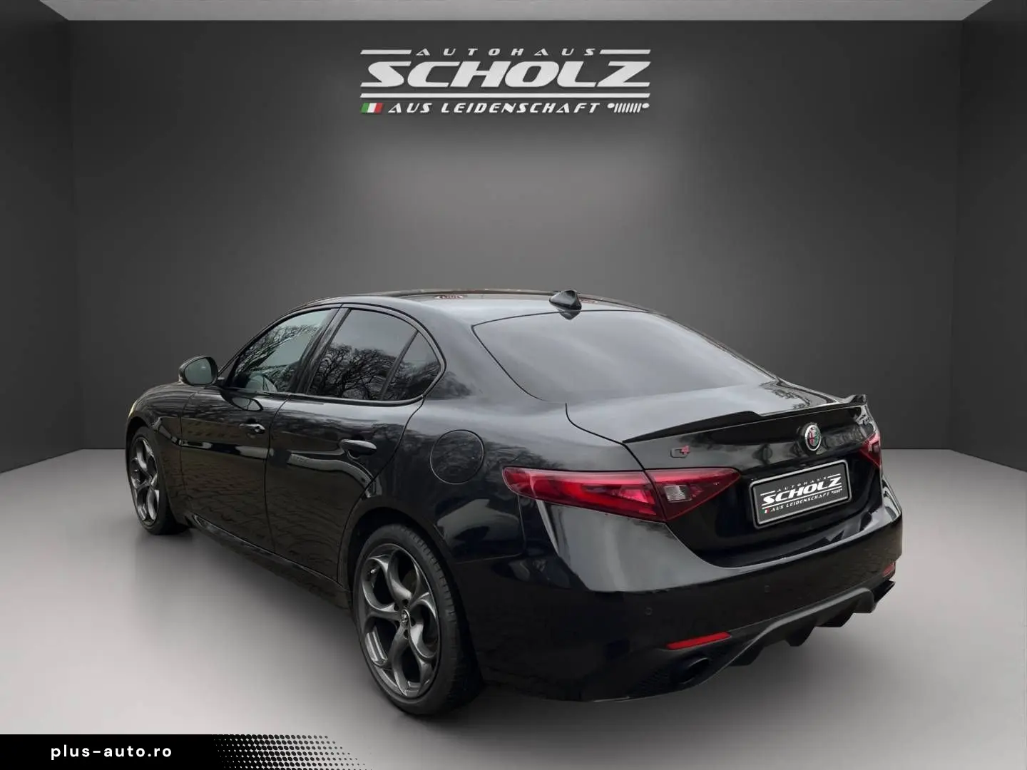 ALFA ROMEO Giulia MY22 Estrema 2.2 Diesel  KAMERA KLIMA