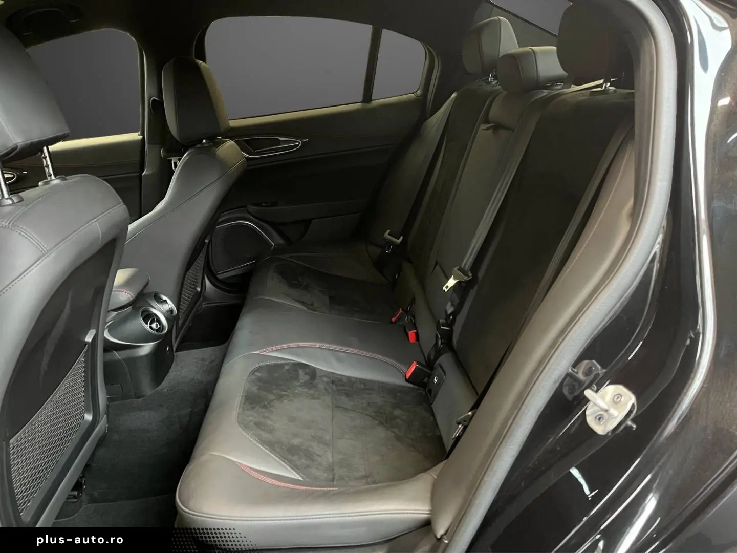 ALFA ROMEO Giulia MY22 Estrema 2.2 Diesel  KAMERA KLIMA