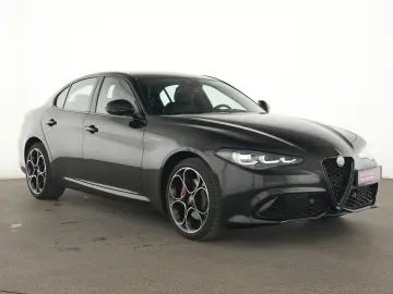 ALFA ROMEO Giulia Veloce Q4 Leder Fernlichtassist Matrix-LE