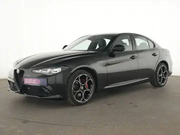 ALFA ROMEO Giulia Veloce Q4 Matrix-LED Rückfahrkamera ACC