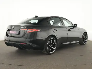 ALFA ROMEO Giulia Veloce Q4 Matrix-LED Rückfahrkamera ACC