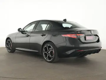 ALFA ROMEO Giulia Veloce Q4 Matrix-LED Rückfahrkamera ACC