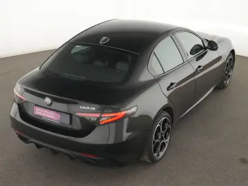 ALFA ROMEO Giulia Veloce Q4 Matrix-LED Rückfahrkamera ACC