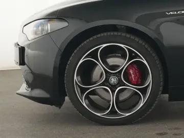 ALFA ROMEO Giulia Veloce Q4 Matrix-LED Rückfahrkamera ACC