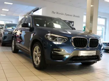 BMW X3 xDr20d HUD Panoramic Keyless Camera