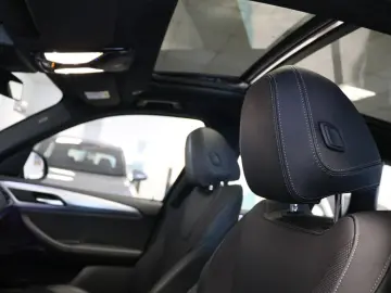 BMW X3 xDr20d HUD Panoramic Keyless Camera