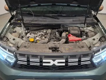 DACIA DUSTER 1.3 TCe 150CP Extreme EDC