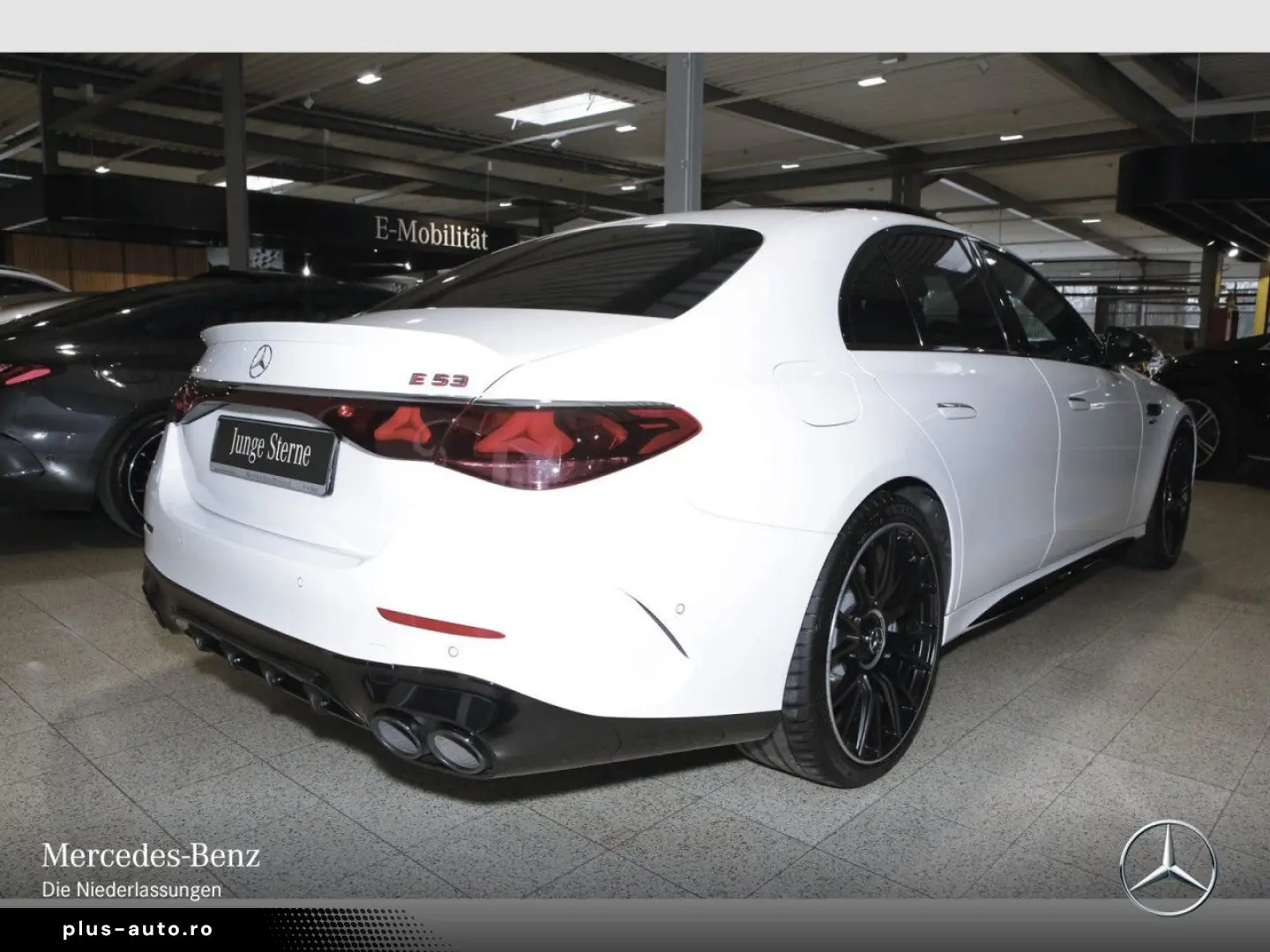 MERCEDES-BENZ E 53 AMG 4M  PANO SUPERSCREEN