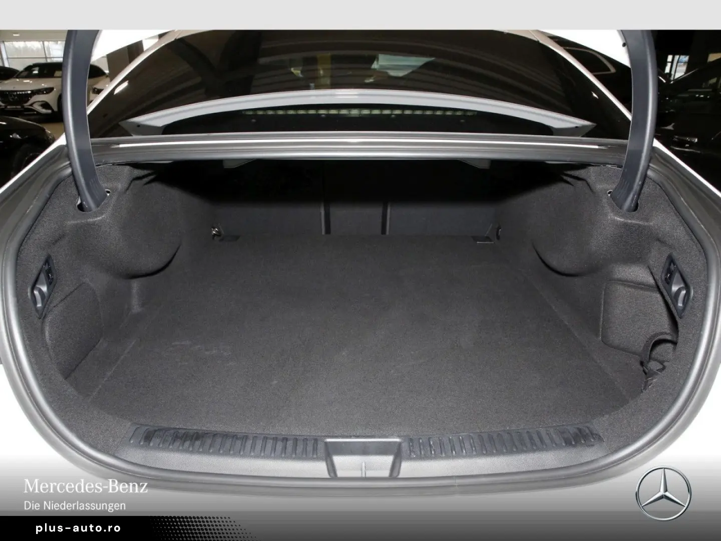 MERCEDES-BENZ E 53 AMG 4M  PANO SUPERSCREEN