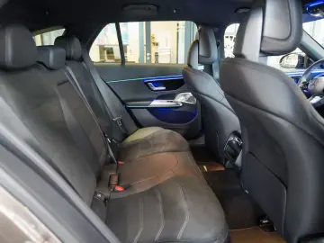 MERCEDES-BENZ E 450 d T 4M AMG Line Night Superscreen