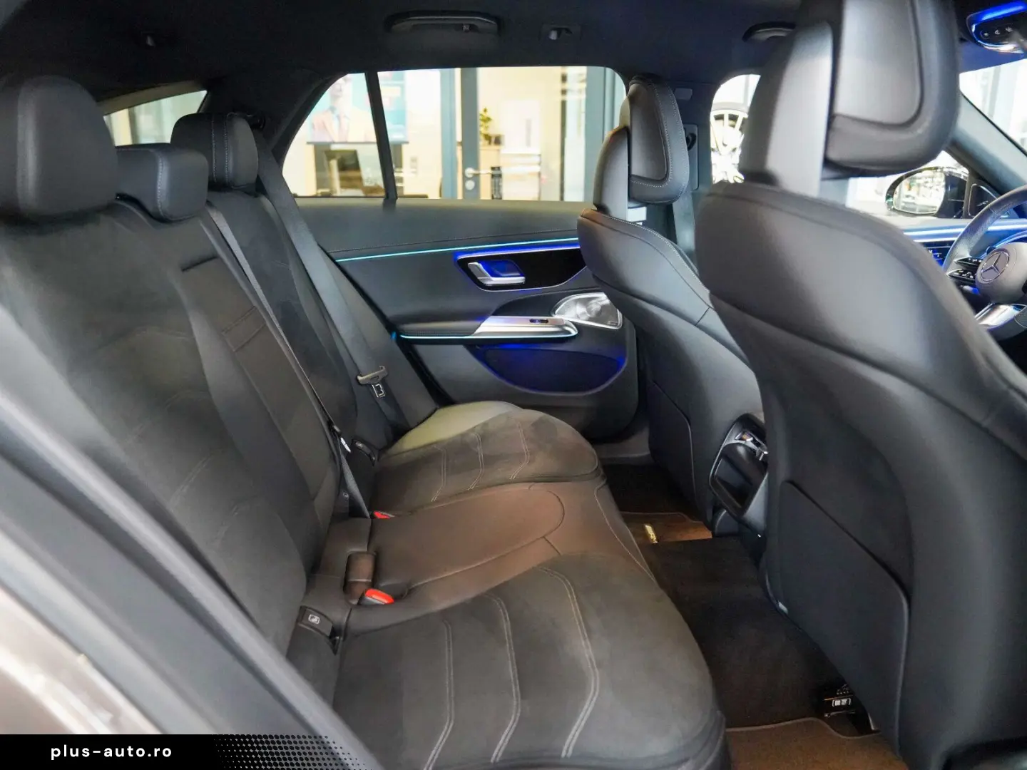 MERCEDES-BENZ E 450 d T 4M AMG Line Night Superscreen