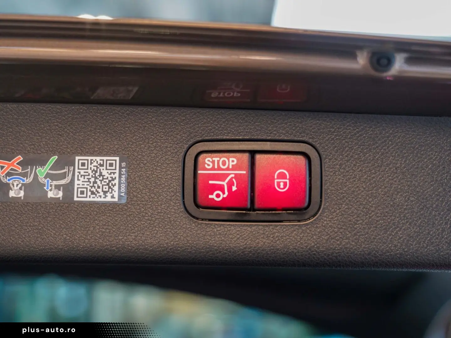 MERCEDES-BENZ E 450 d T 4M AMG Line Night Superscreen