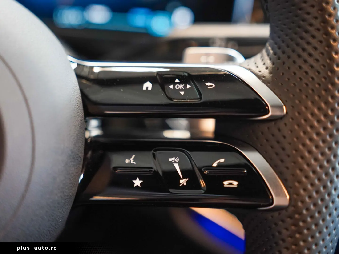 MERCEDES-BENZ E 450 d T 4M AMG Line Night Superscreen