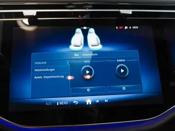 MERCEDES-BENZ E 450 d T 4M AMG Line Night Superscreen