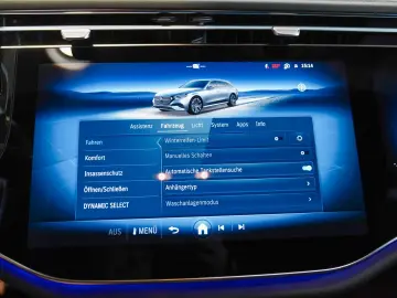 MERCEDES-BENZ E 450 d T 4M AMG Line Night Superscreen