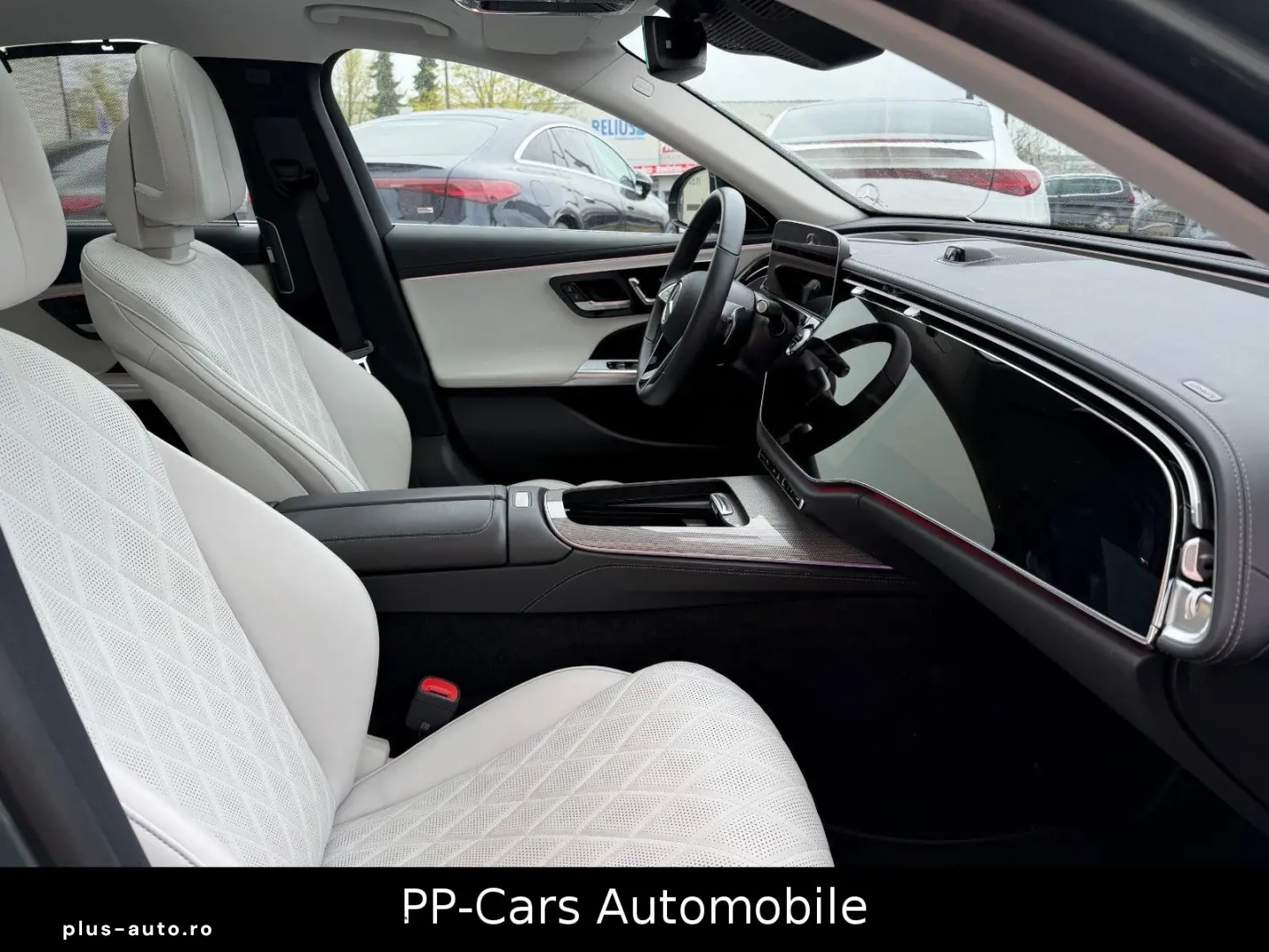 MERCEDES-BENZ E 220d 4M Exclusive Premium  Superscreen