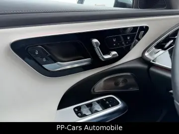 MERCEDES-BENZ E 220d 4M Exclusive Premium  Superscreen