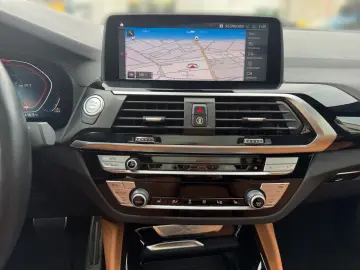 BMW X4 xDrive 30 d M Sport  Headup  Pano  360