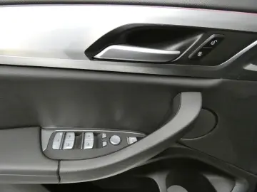 BMW X4 xDrive 30 d M Sportpaket ACC