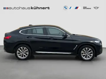 BMW X4 xDrive30d Aut. AHK Navi LED AUT