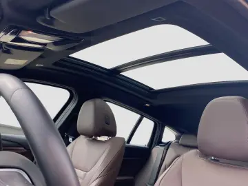 BMW X4 xDrive30d Aut. AHK Navi LED AUT