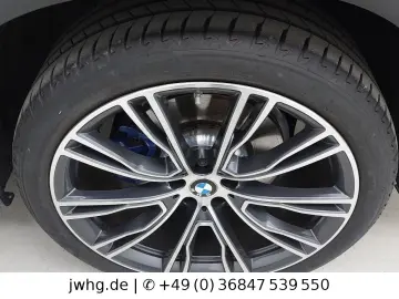 BMW X4 30 d xDr M Sport LED  21  HARMAN-KARD