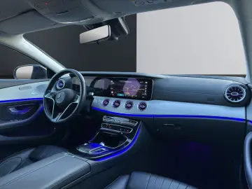 MERCEDES-BENZ CLS 300d 4M AMG  BURM WIDSCR R-KAM MBUX MAGNO