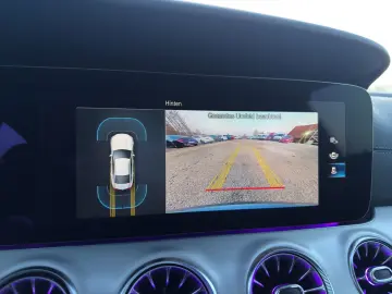 MERCEDES-BENZ CLS 300d 4M AMG  BURM WIDSCR R-KAM MBUX MAGNO