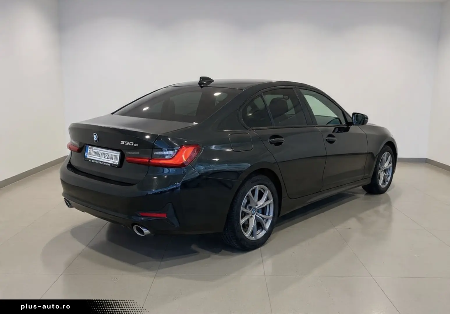 BMW 330E XDRIVE