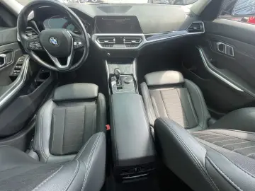 BMW 330E XDRIVE