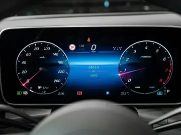 MERCEDES-BENZ GLC 200 4Matic Coupe  AMG 360 LED