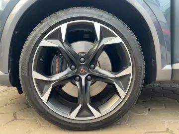 CUPRA Formentor VZ 2.0 TSI 4Drive DSG Kamera Navi Sitz