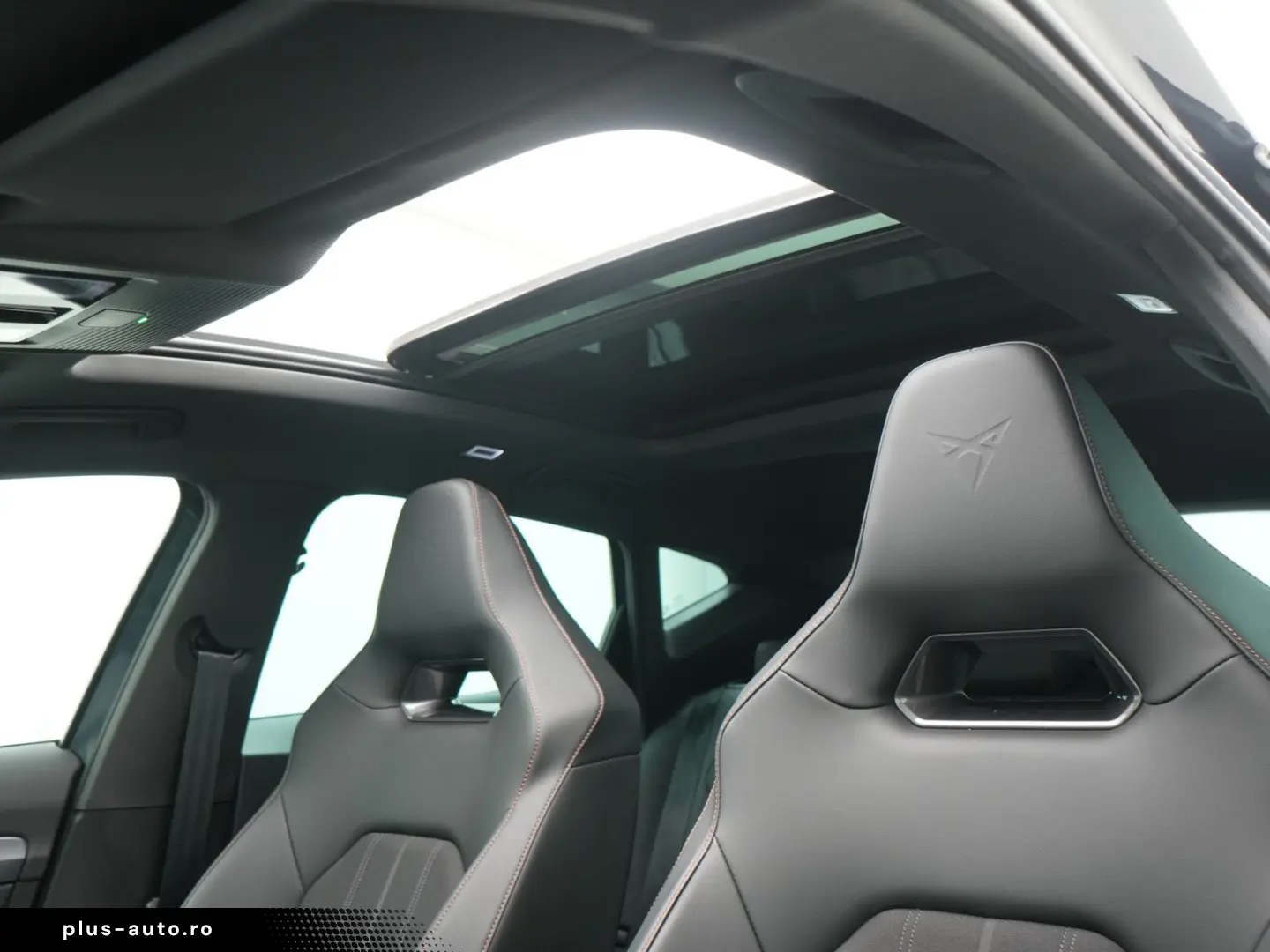 CUPRA Formentor VZ MEMORY KAM SHZ CARPLAY LED PDC AHK