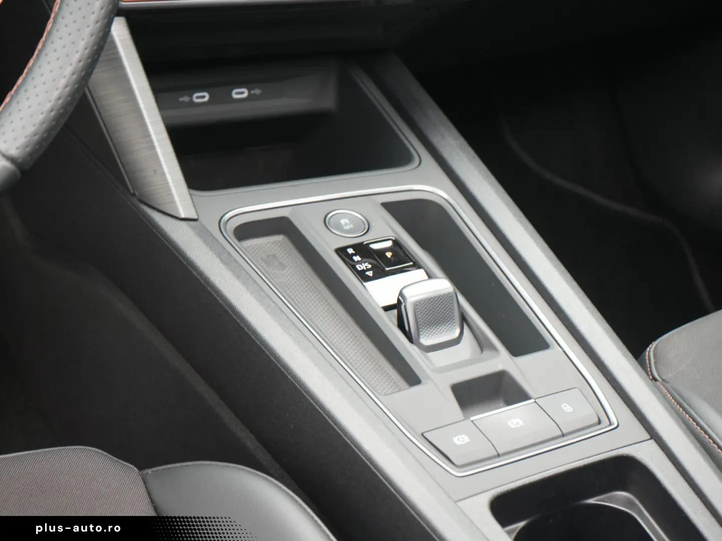 CUPRA Formentor VZ MEMORY KAM SHZ CARPLAY LED PDC AHK