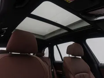 BMW X5 xD40i M Sport Panorama 360 HUD Laser DAB HiFi