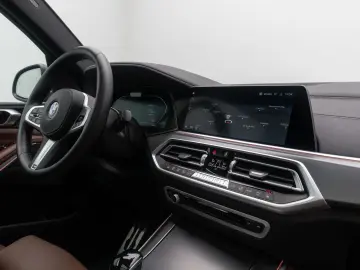 BMW X5 xD40i M Sport Panorama 360 HUD Laser DAB HiFi