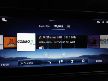 MERCEDES-BENZ G 63 AMG AHK PANO STHZ 360  22