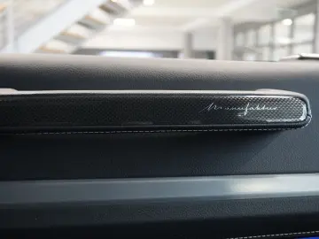 MERCEDES-BENZ G 63 AMG AHK PANO STHZ 360  22