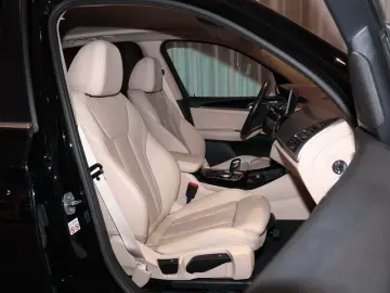 BMW X3 xDrive20d Laser DrivAssist HiFi Keyless