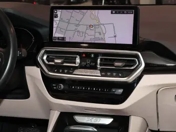 BMW X3 xDrive20d Laser DrivAssist HiFi Keyless