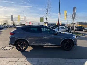 CUPRA Formentor VZ TSI DSG 4Drive AHK Panorama Leder