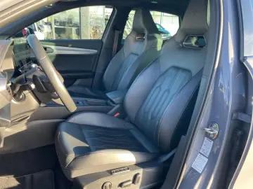 CUPRA Formentor VZ TSI DSG 4Drive AHK Panorama Leder