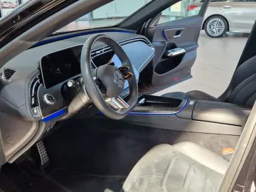 MERCEDES-BENZ E 220 d T AMG Line AHK Night Paket LED&hellip;