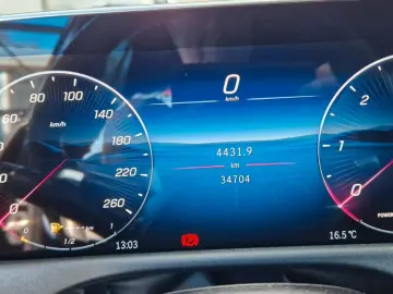 MERCEDES-BENZ E 220 d T AMG Line AHK Night Paket LED&hellip;