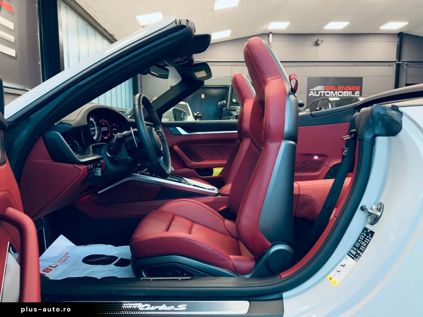 PORSCHE 992 Turbo S Cabrio LIFT BURMESTER ACC NACHT GT