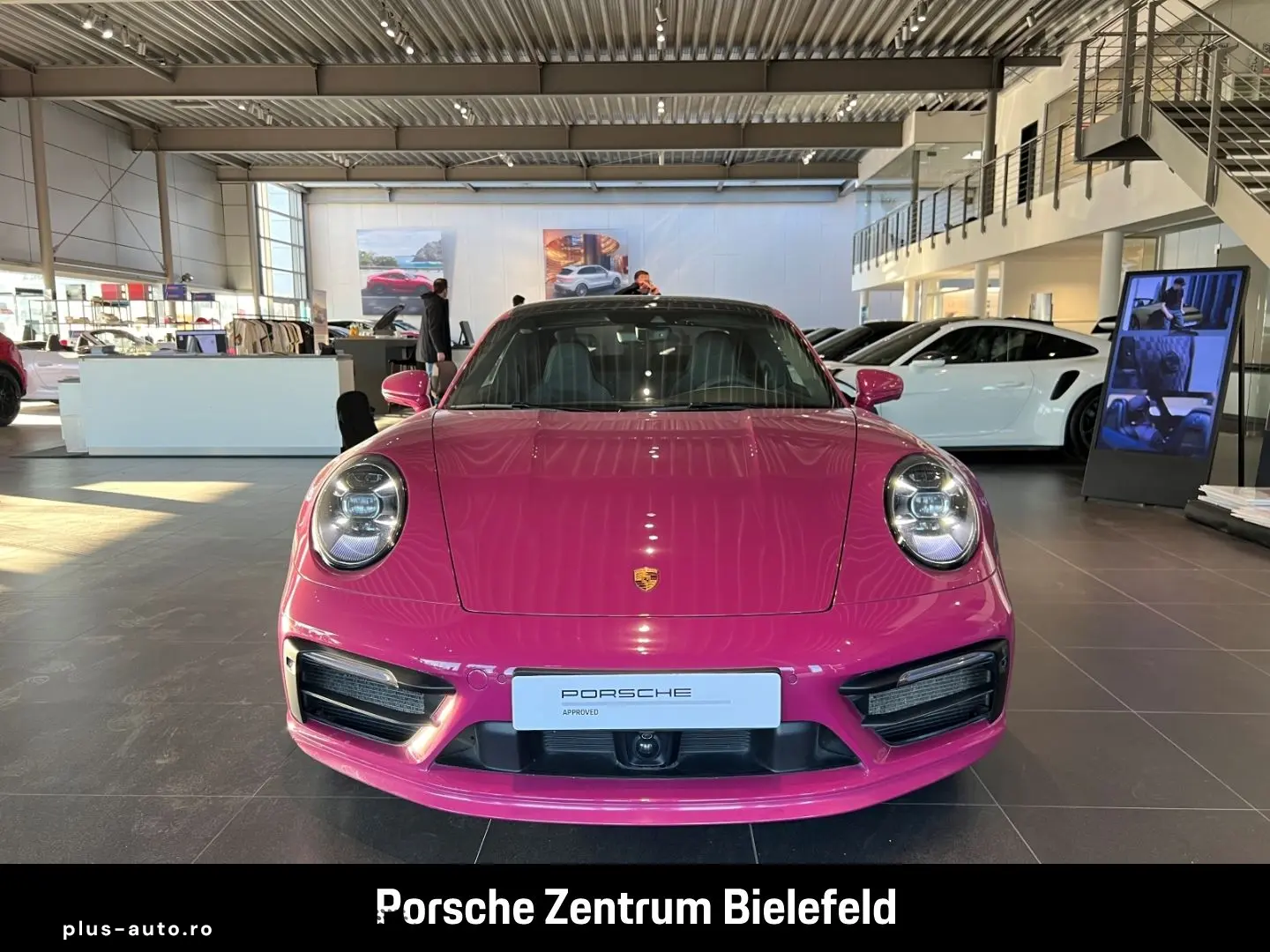 PORSCHE 992 911 Carrera 4S HA-Lenkung Liftsystem-VA BOSE