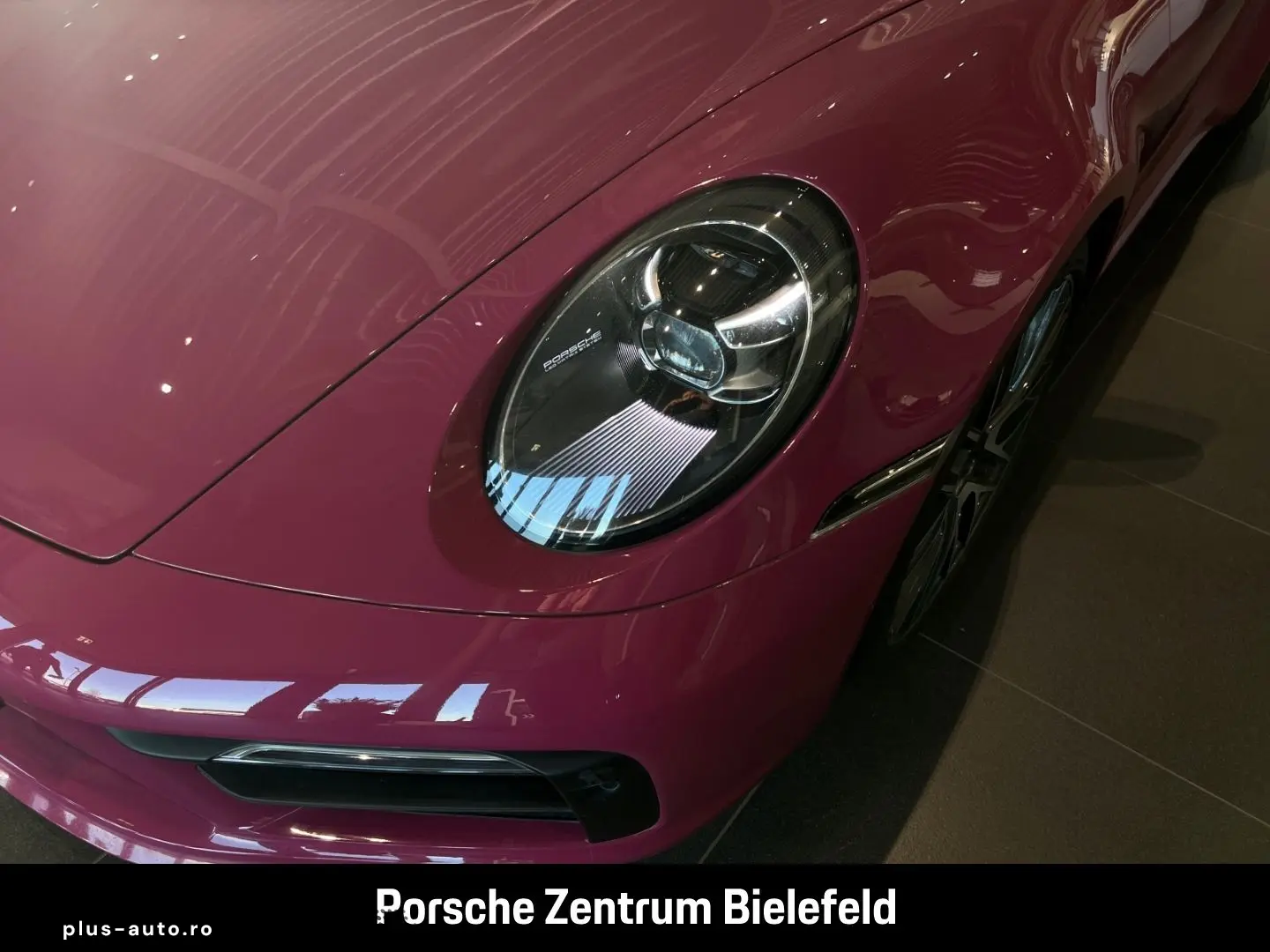 PORSCHE 992 911 Carrera 4S HA-Lenkung Liftsystem-VA BOSE