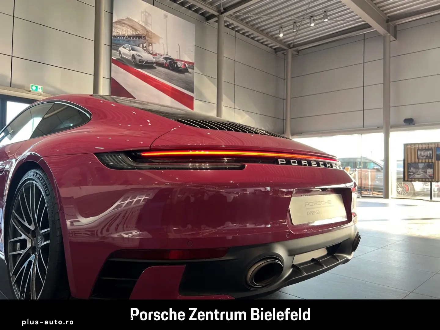 PORSCHE 992 911 Carrera 4S HA-Lenkung Liftsystem-VA BOSE